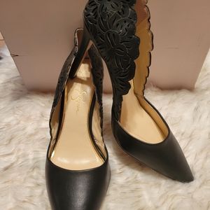 Jessica Simpson Black Leather Pumps